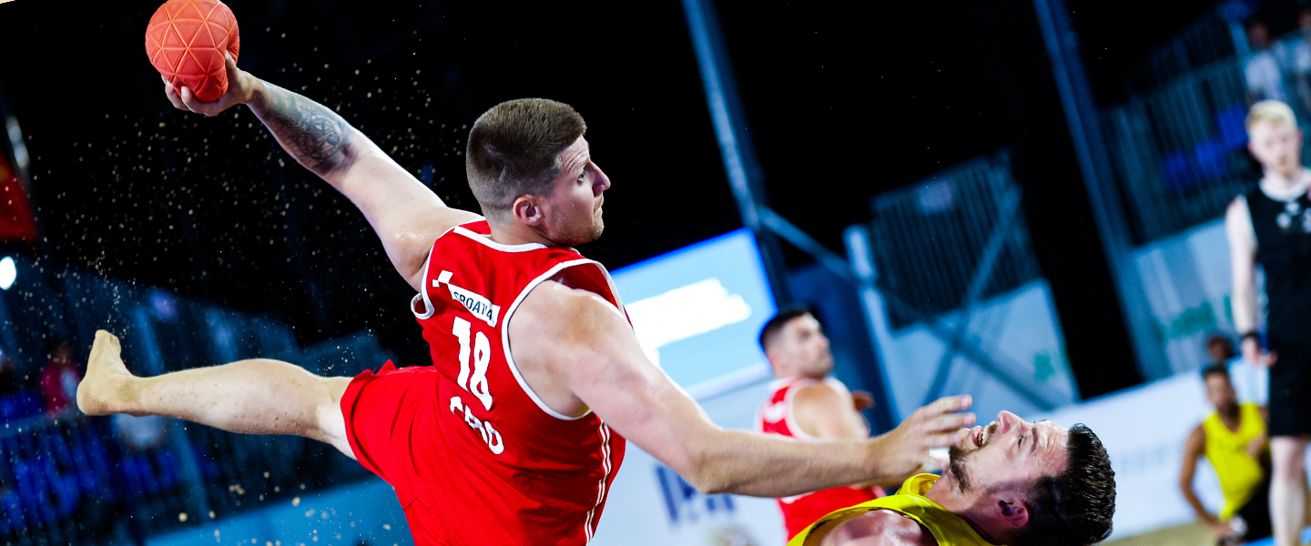 Argentina women through to debut final, repeat of 2022 final for men