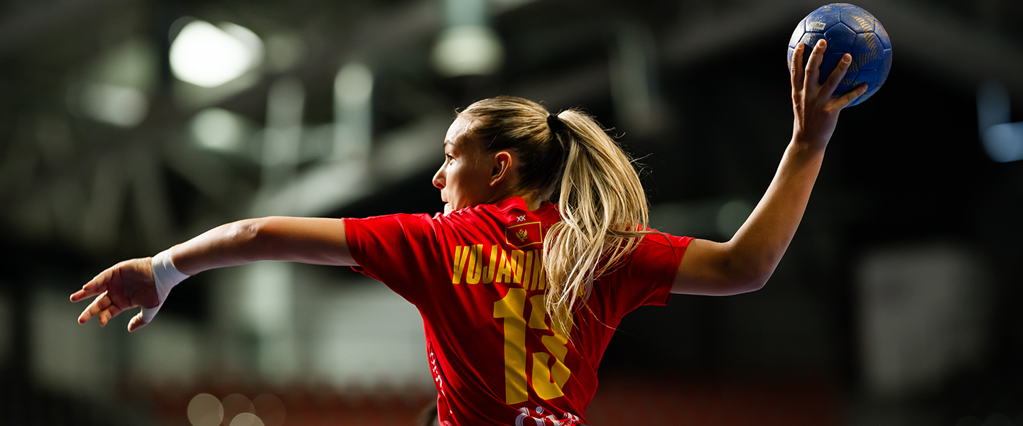 Montenegro hit 40 again to cruise past Guinea