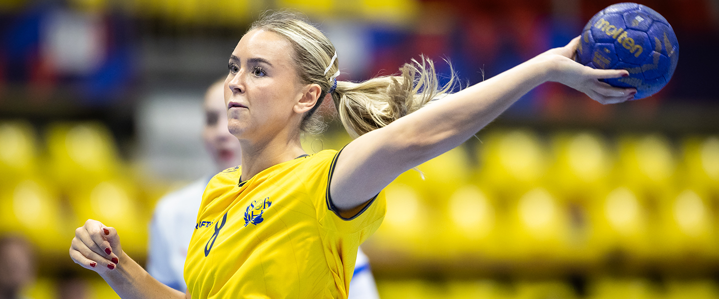 Sweden beat Czechia, as People's Republic of China seal main round berth