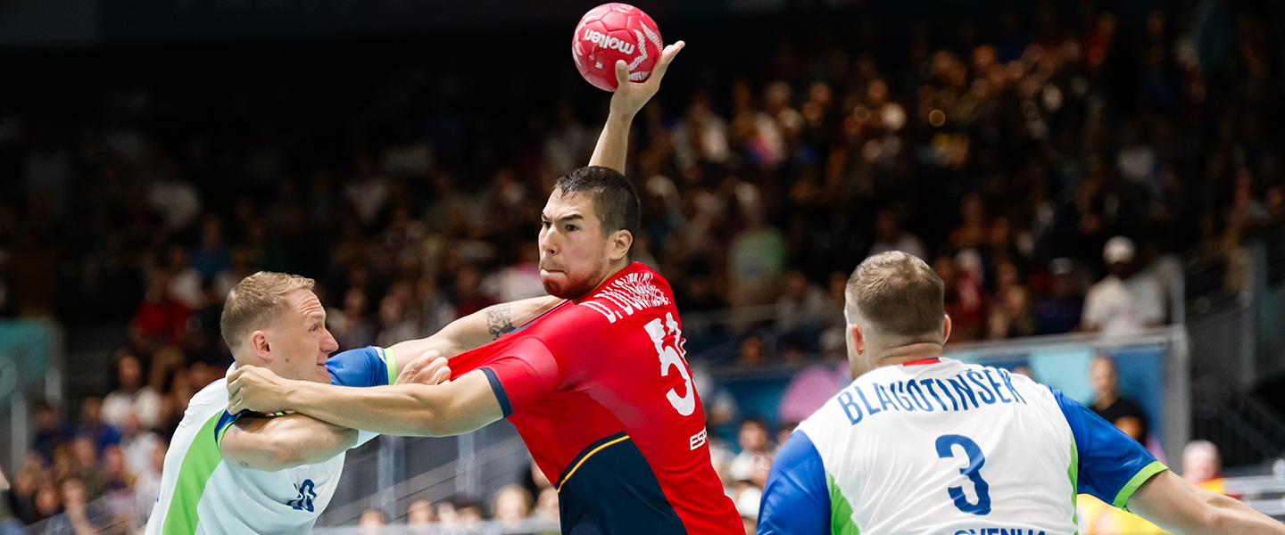 Paris 2024 | Spain suffer, but open Olympics with a win