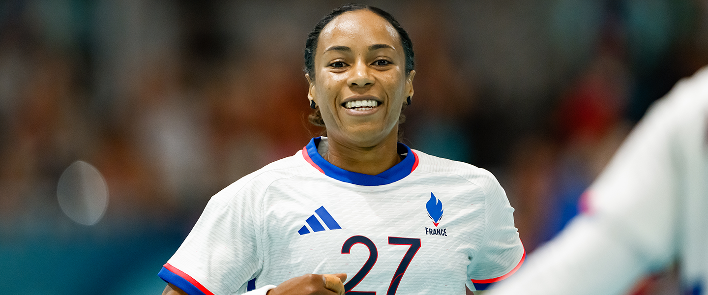 Paris 2024 | Reigning champions France deliver winning start against plucky Hungary
