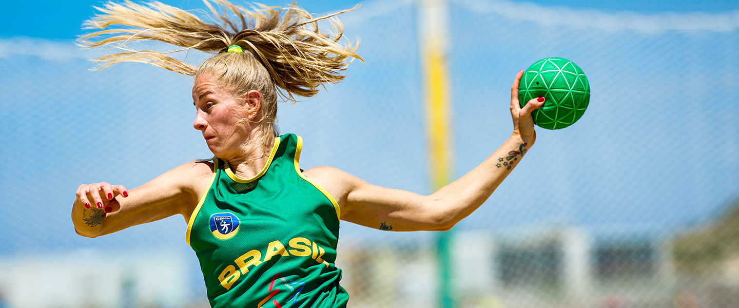 IHF Beach Handball Showcase: Brazil’s Patricia Scheppa – ‘An unconditional love for a sport which transforms lives’