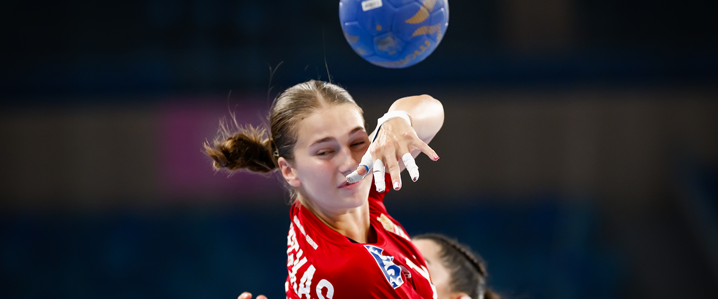 Strong finishes lift Denmark and Hungary to the semi-finals at China 2024