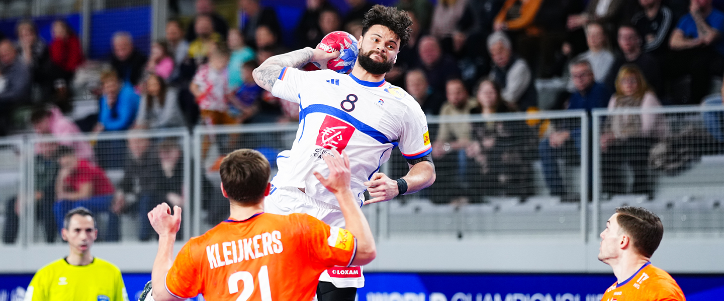 France secures first place and quarter-final berth with a win against the Netherlands