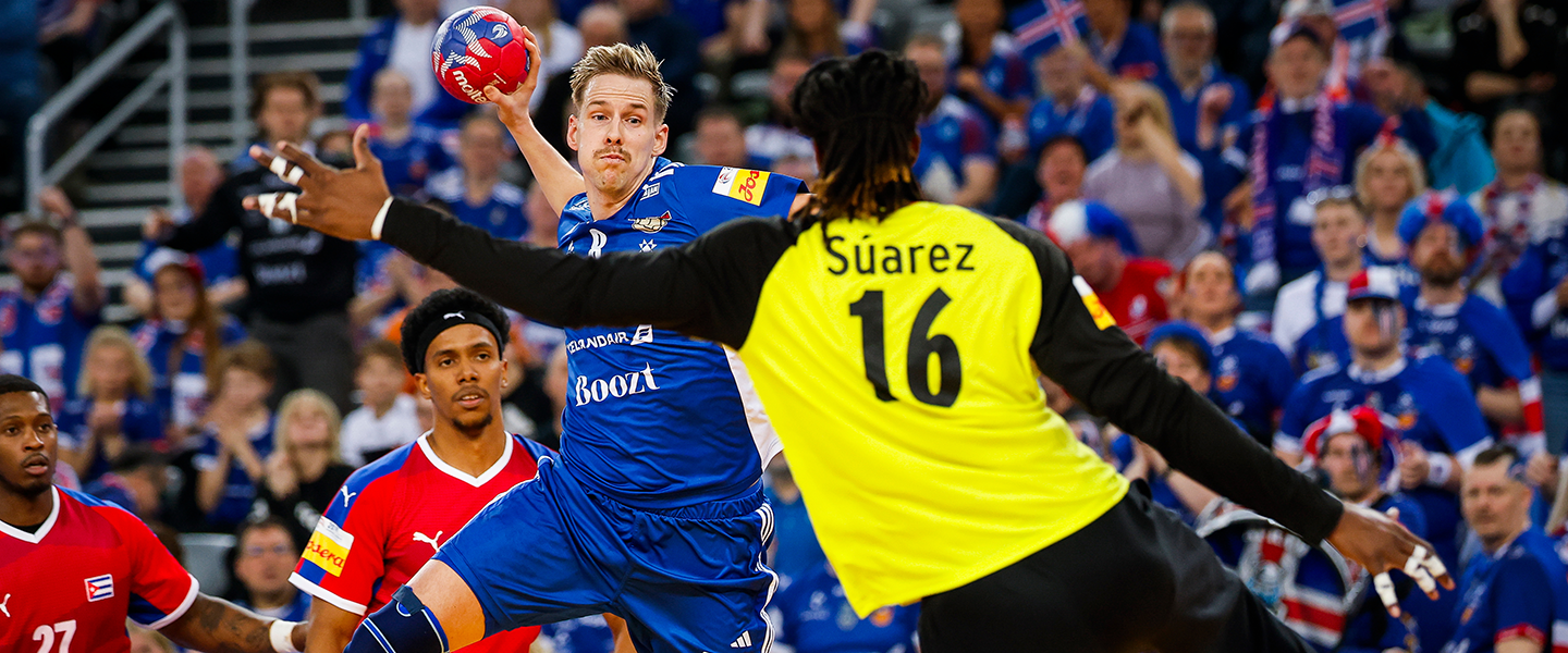 Cuba downed as Palmarsson adds rocket fuel to Iceland