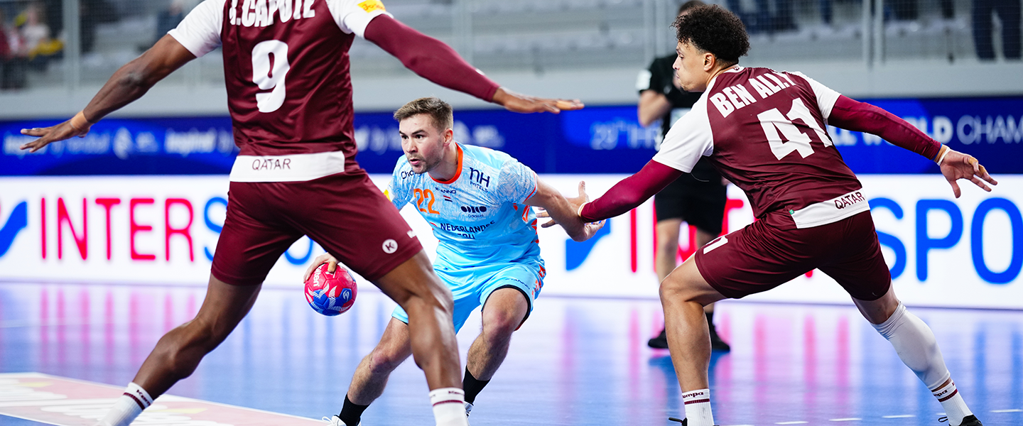 Second buzzer-beater of the day seals dramatic win for the Netherlands