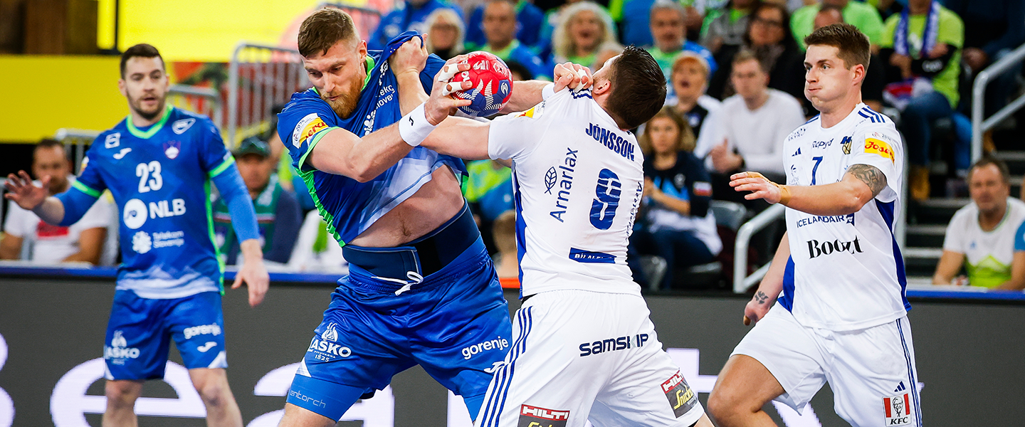 Slovenia record historic lowest score as Iceland win to top Group G in Zagreb