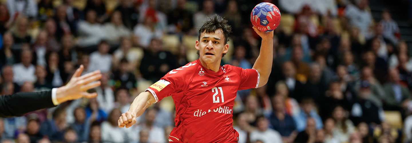 Switzerland prevail in high-stakes duel with Poland for main round spot