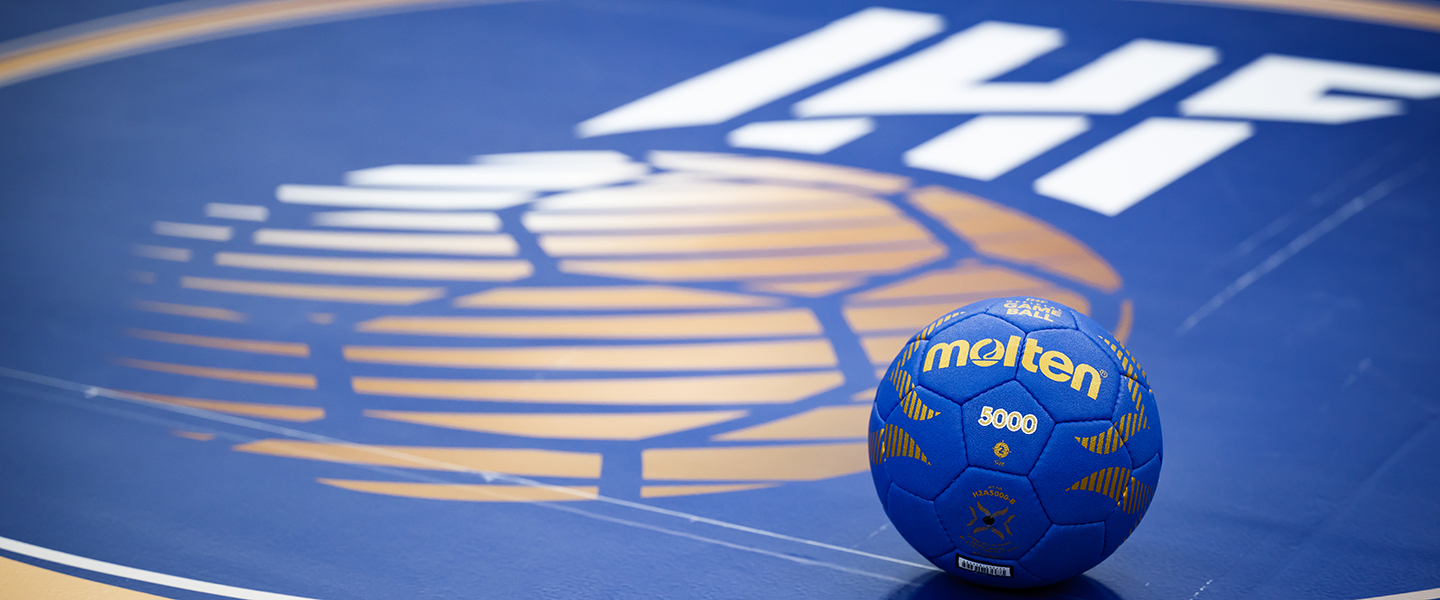 IHF donate floor to Beninese Handball Federation to support handball growth