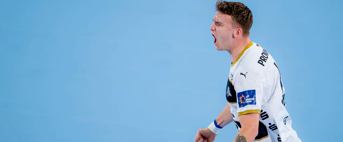 Favourites go through into the knockout phase in the EHF European League Men