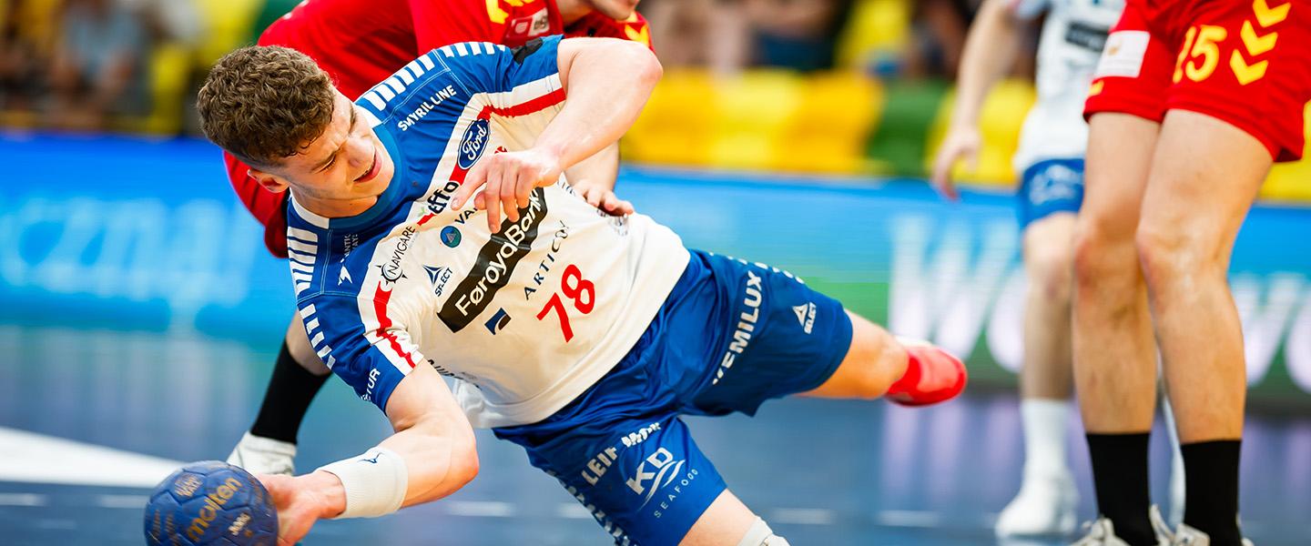MittĂşn scores 15 for Faroe Islands' winning start, Croatia, Egypt and Hungary also throw off Poland 2025 in style