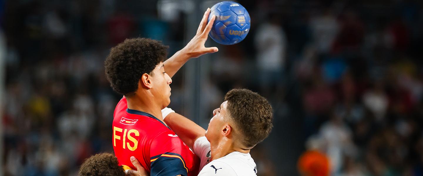 Spain deliver fantastic comeback against Egypt in record setting, Germany also makes semis at Egypt 2025