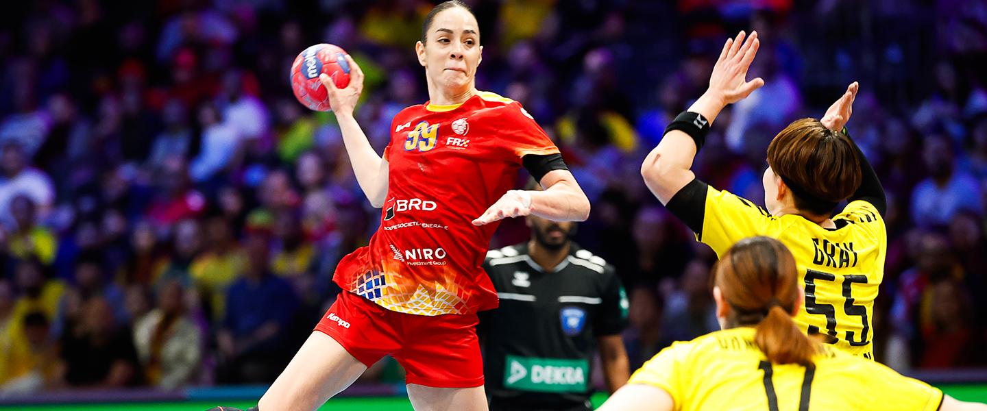 Romania sail to main round with hard-fought win against Japan