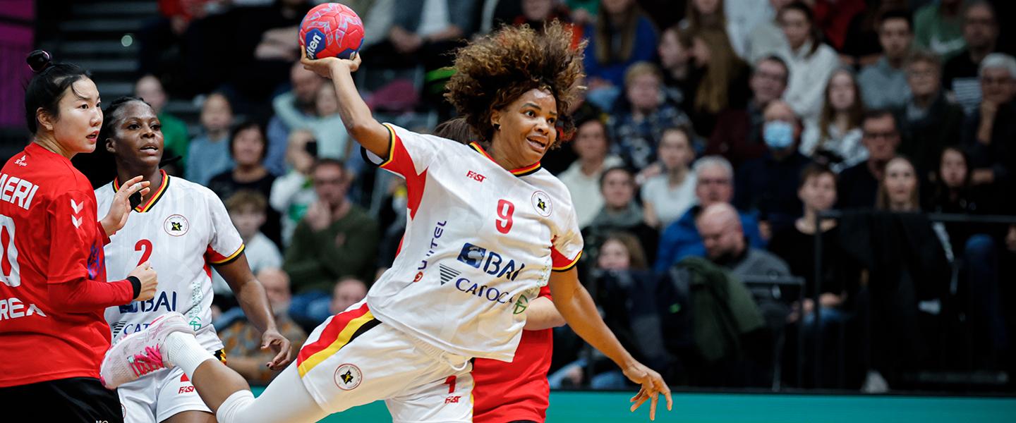 African champions through to main round with clear win over Korea