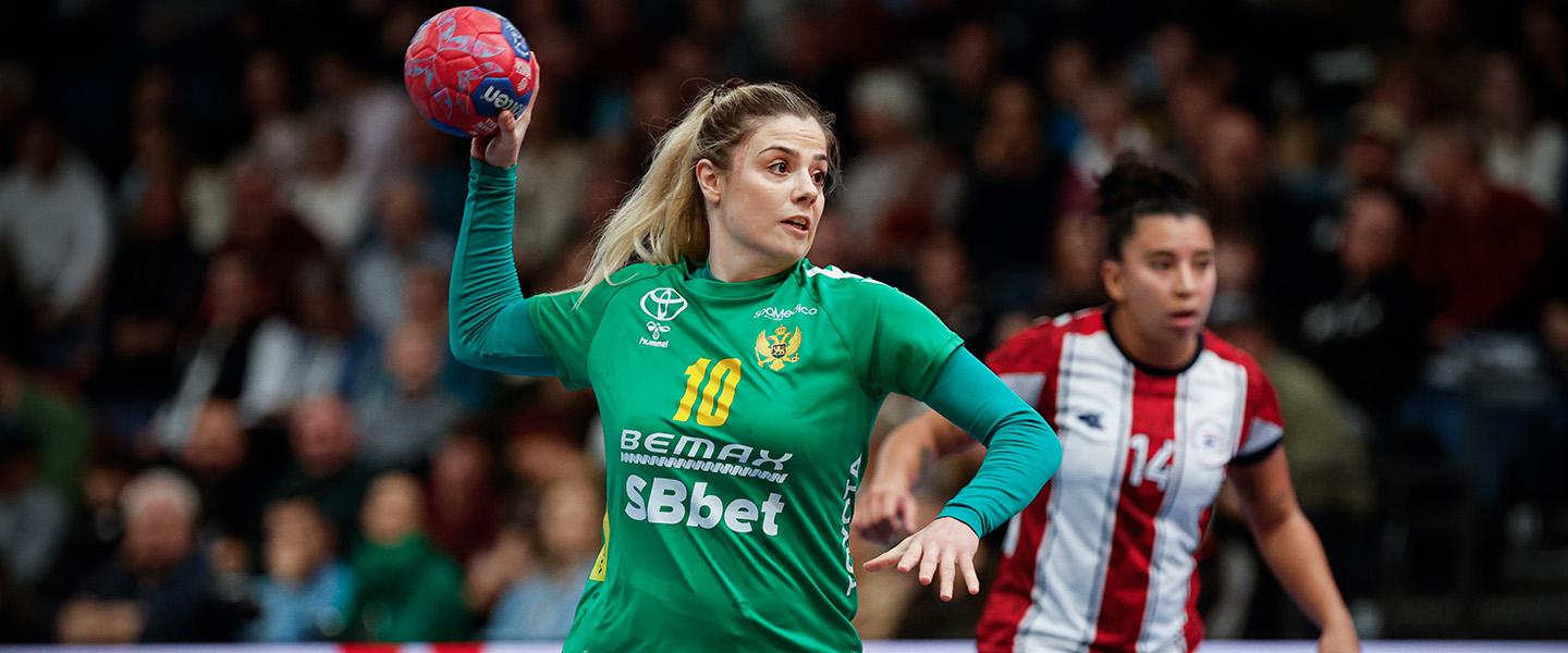 Two games, two wins, four points and the main round – Montenegro first through from Trier