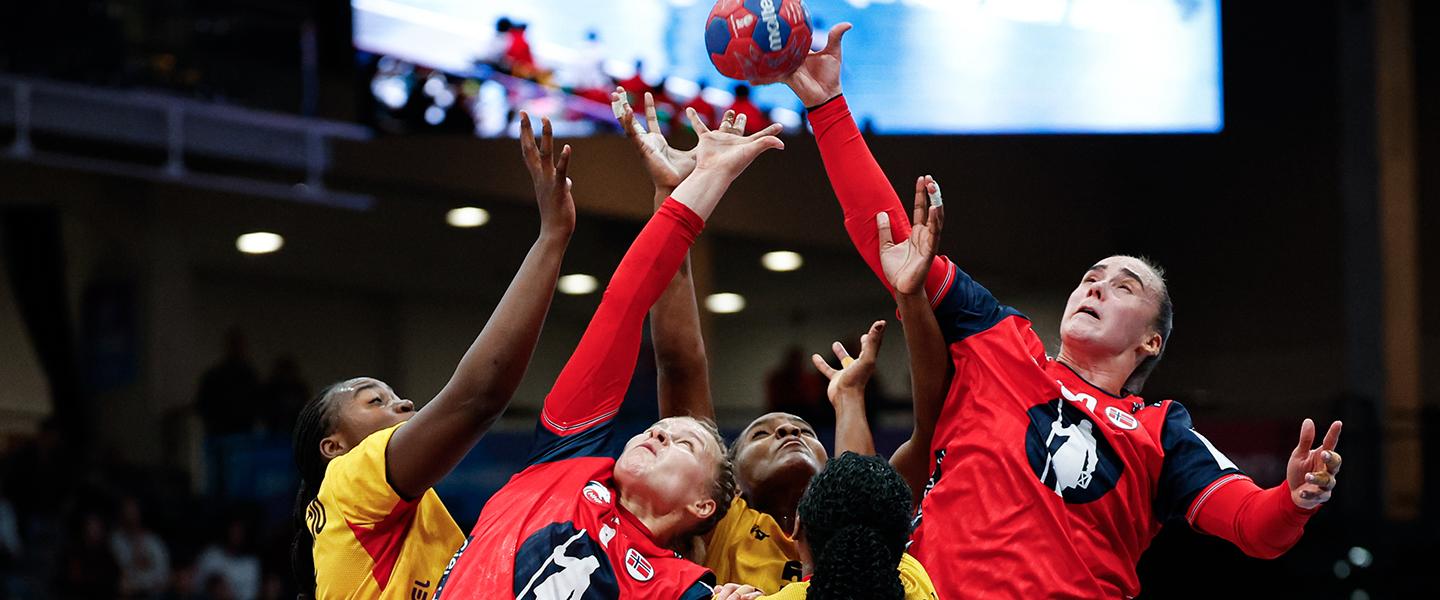 Angola downed as Norway win group H with perfect record