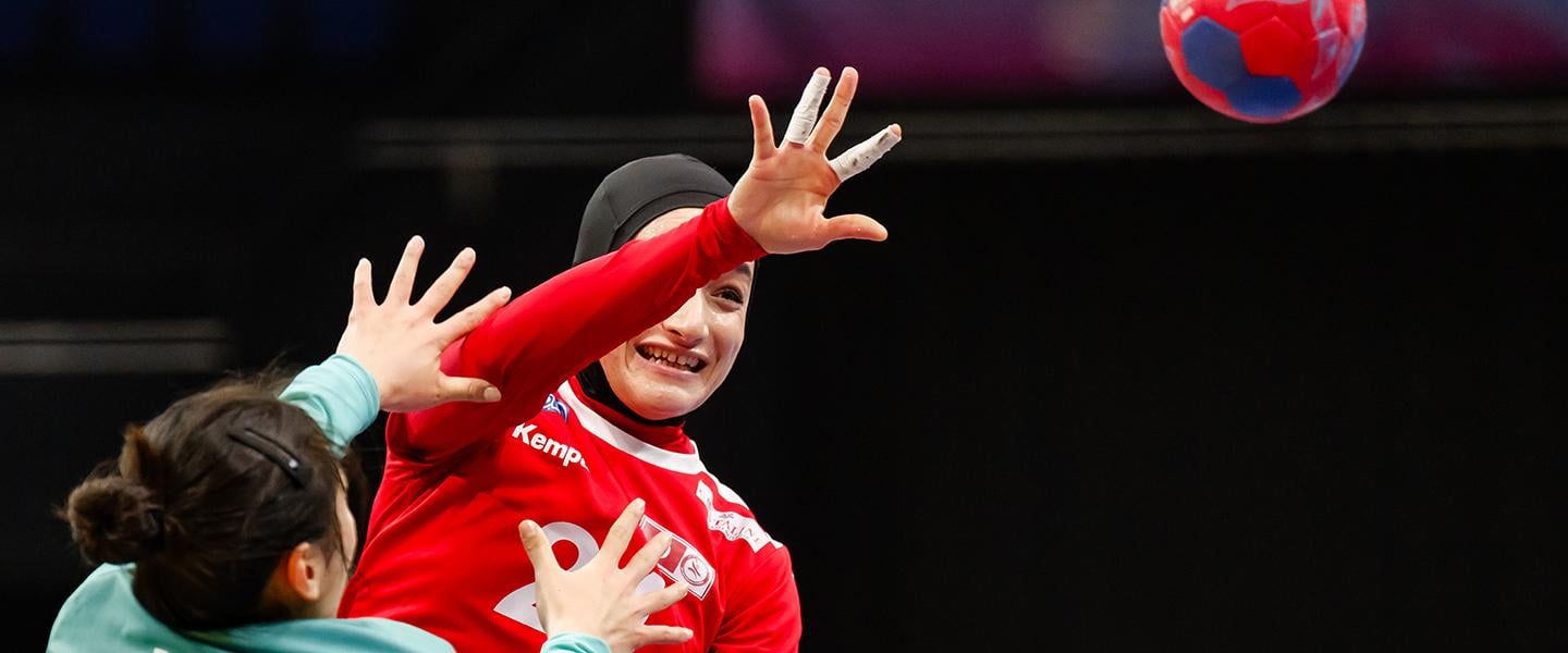 Tunisia overcome China to claim main round spot