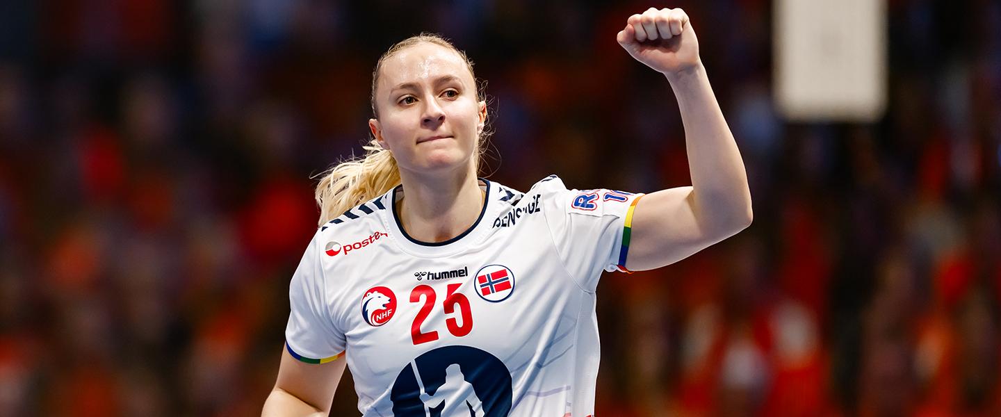 "A pressure and a privilege": Reistad enjoys third consecutive IHF Female World Player of the Year award