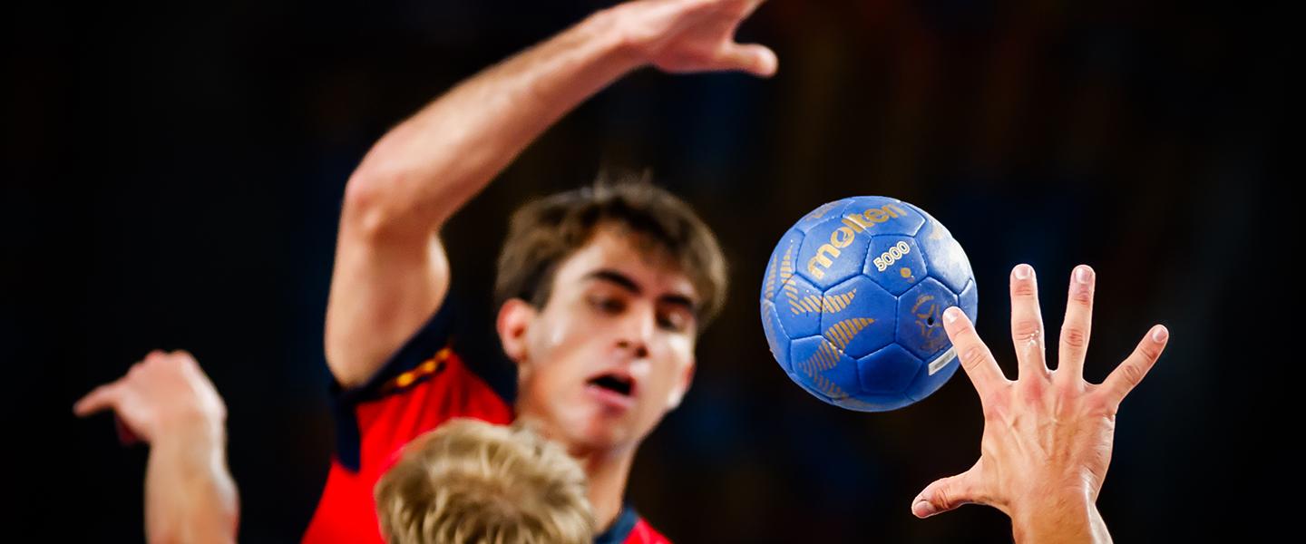 Latest IHF World Handball Magazine – Tech now available on IHF Education Centre