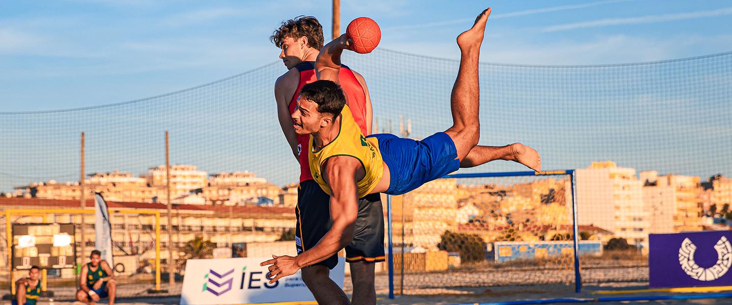 Spain and Brazil take FISU World University beach handball titles in Portugal