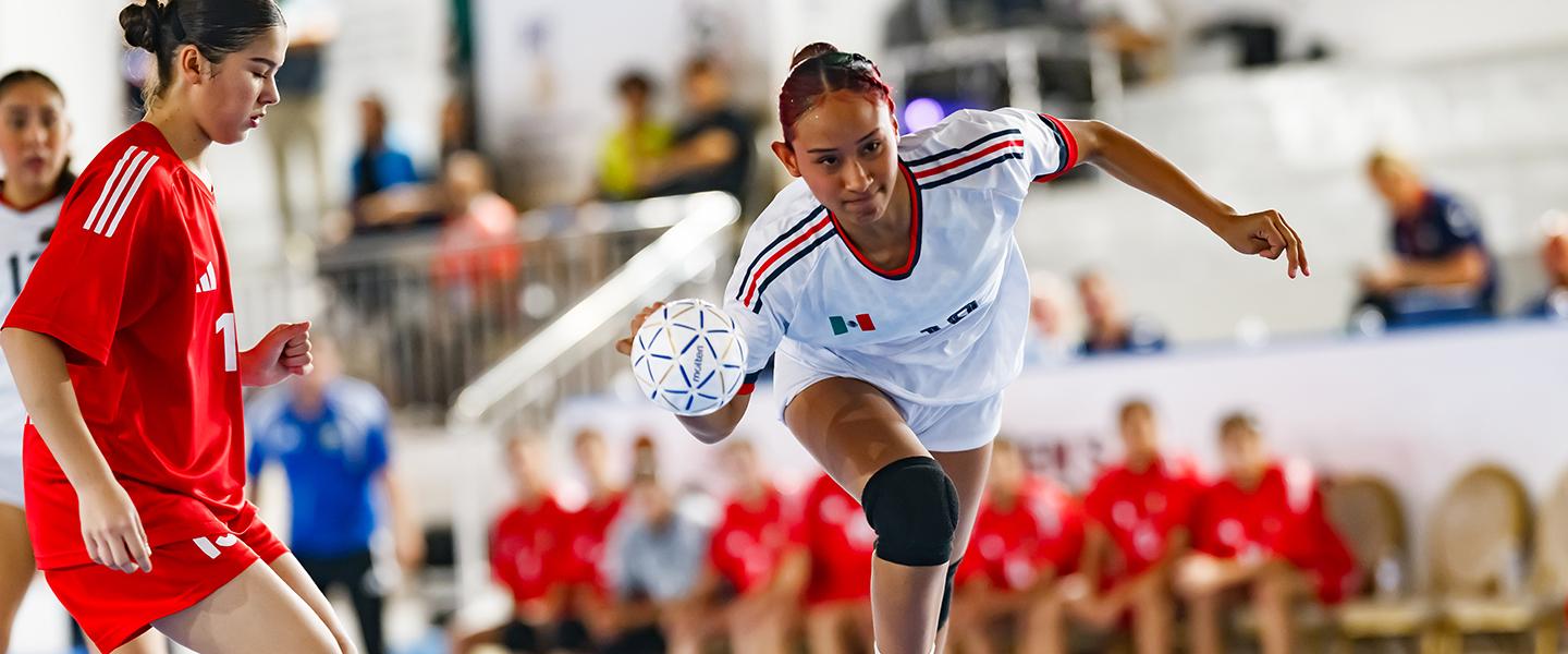 A mother's lessons, a World Championship dream: Victoria Quiñones Guzmán's journey to Morocco 2026